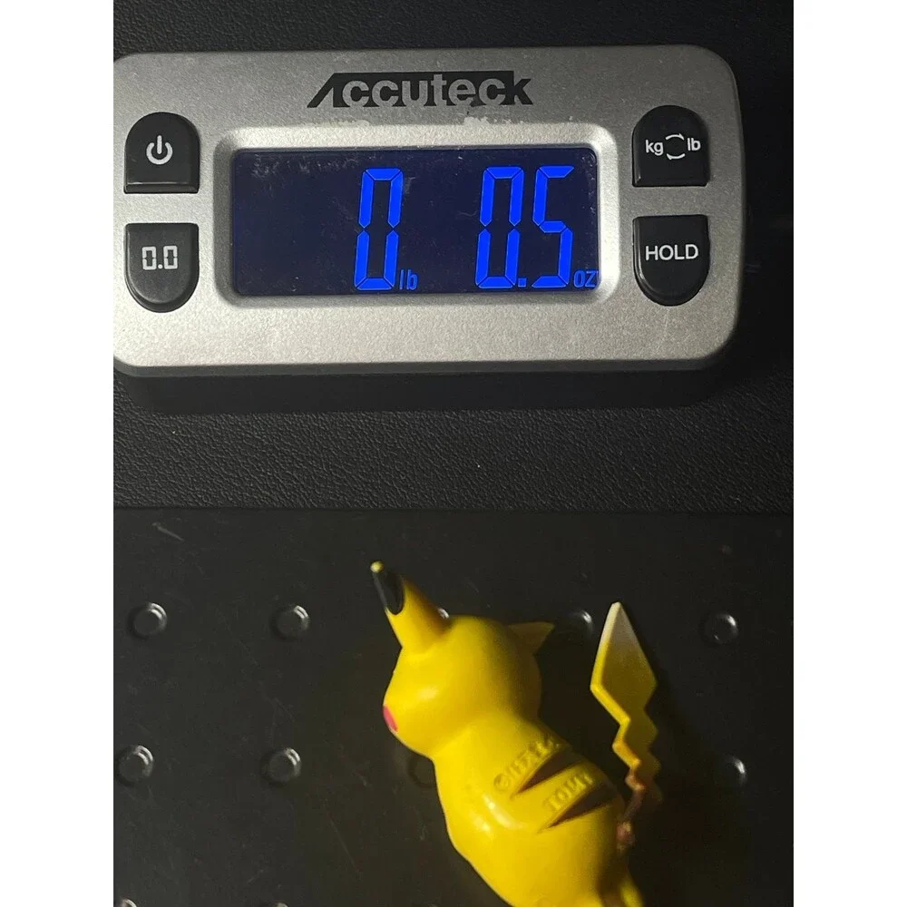 Pokemon Nintendo TOMY Quizzical Pikachu Figure Figurine PVC Vintage